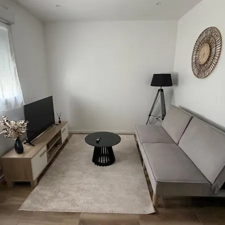 Cozy With Easy Access To Paris & Parc Des Expositions
