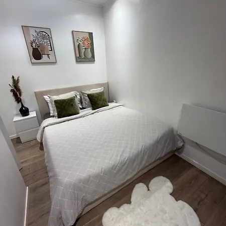 Cozy With Easy Access To Paris & Parc Des Expositions アパート